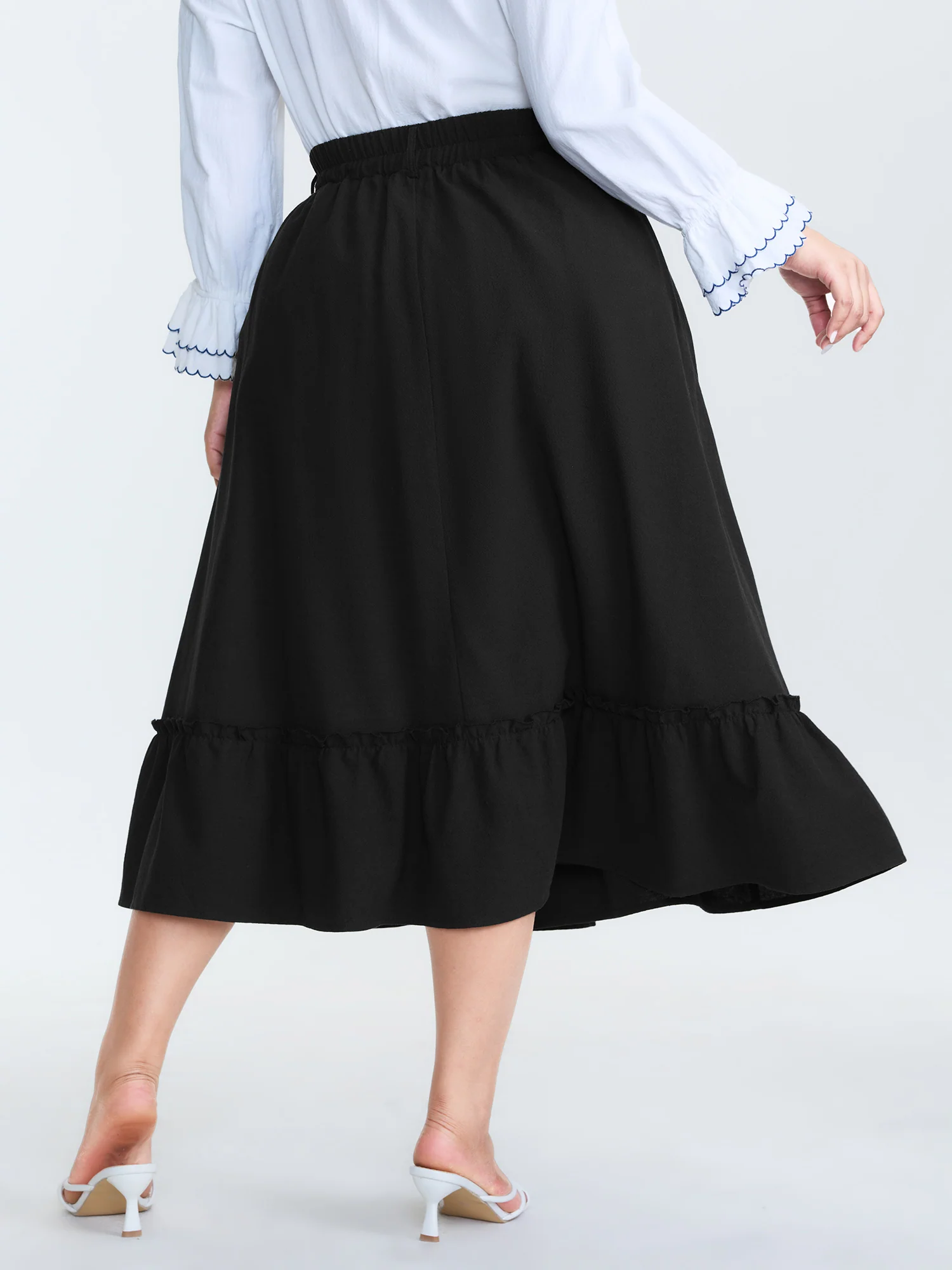 Pearl Button Pockets Midi Skirt - Image 5