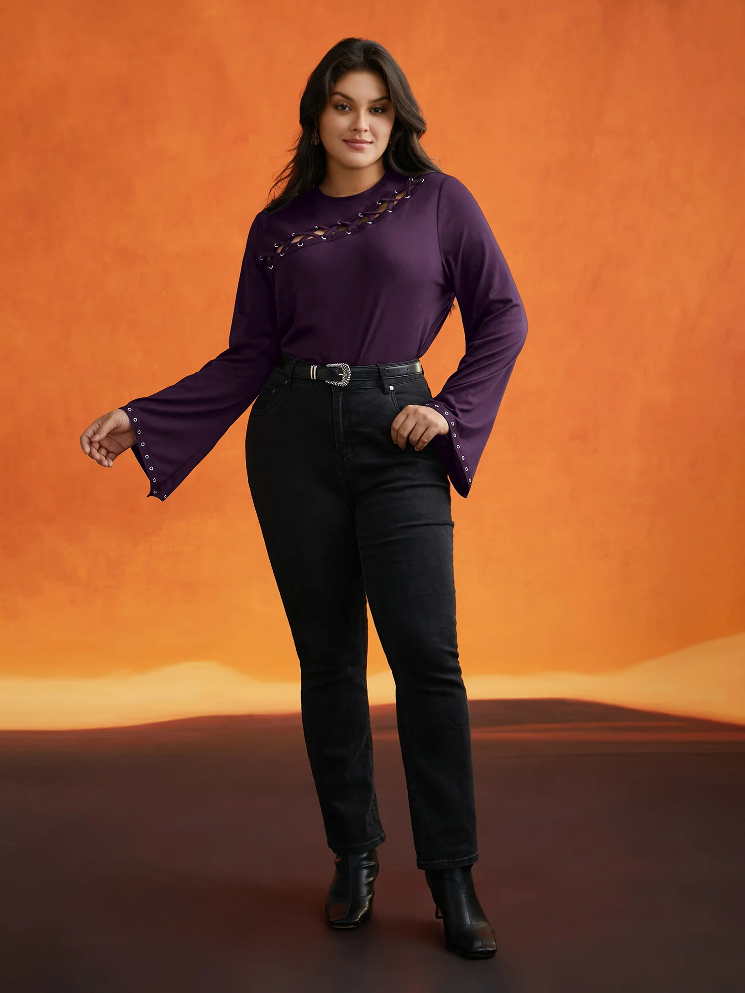 Peek-A-Boo Cut-Out Neckline T-shirt - Image 14
