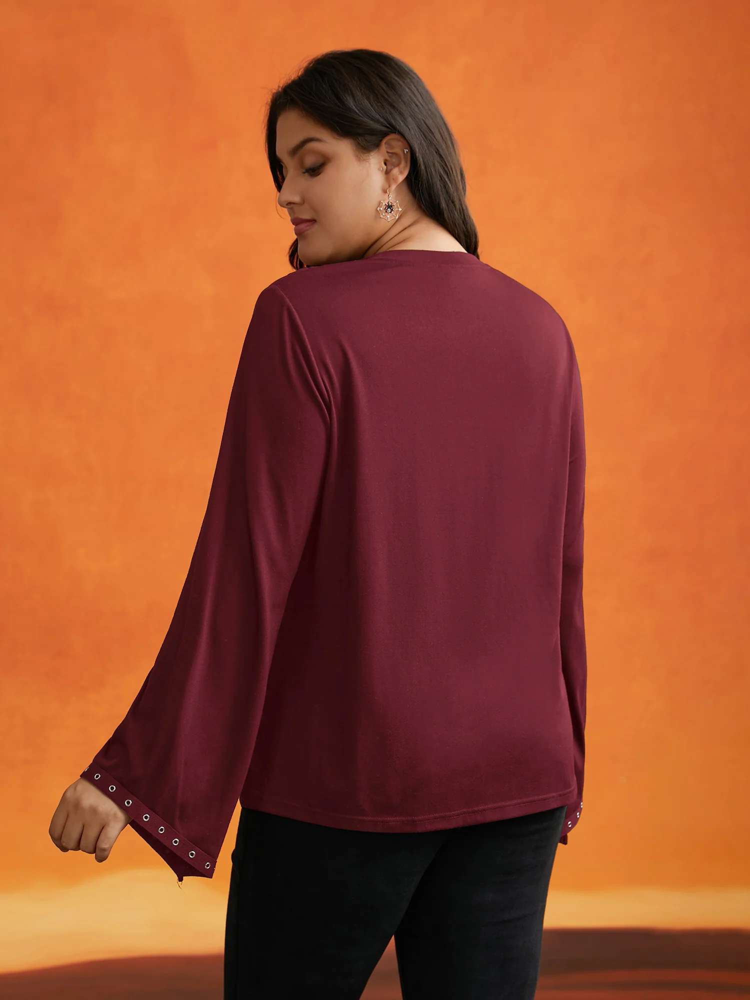 Peek-A-Boo Cut-Out Neckline T-shirt - Image 19