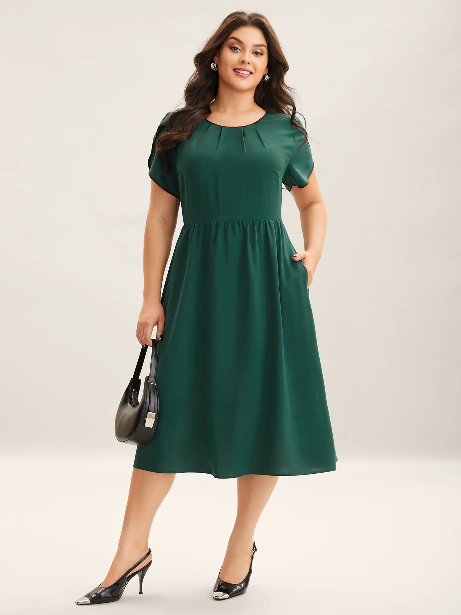 Petal Sleeve Pleated Pockets Midi Dress - Image 3