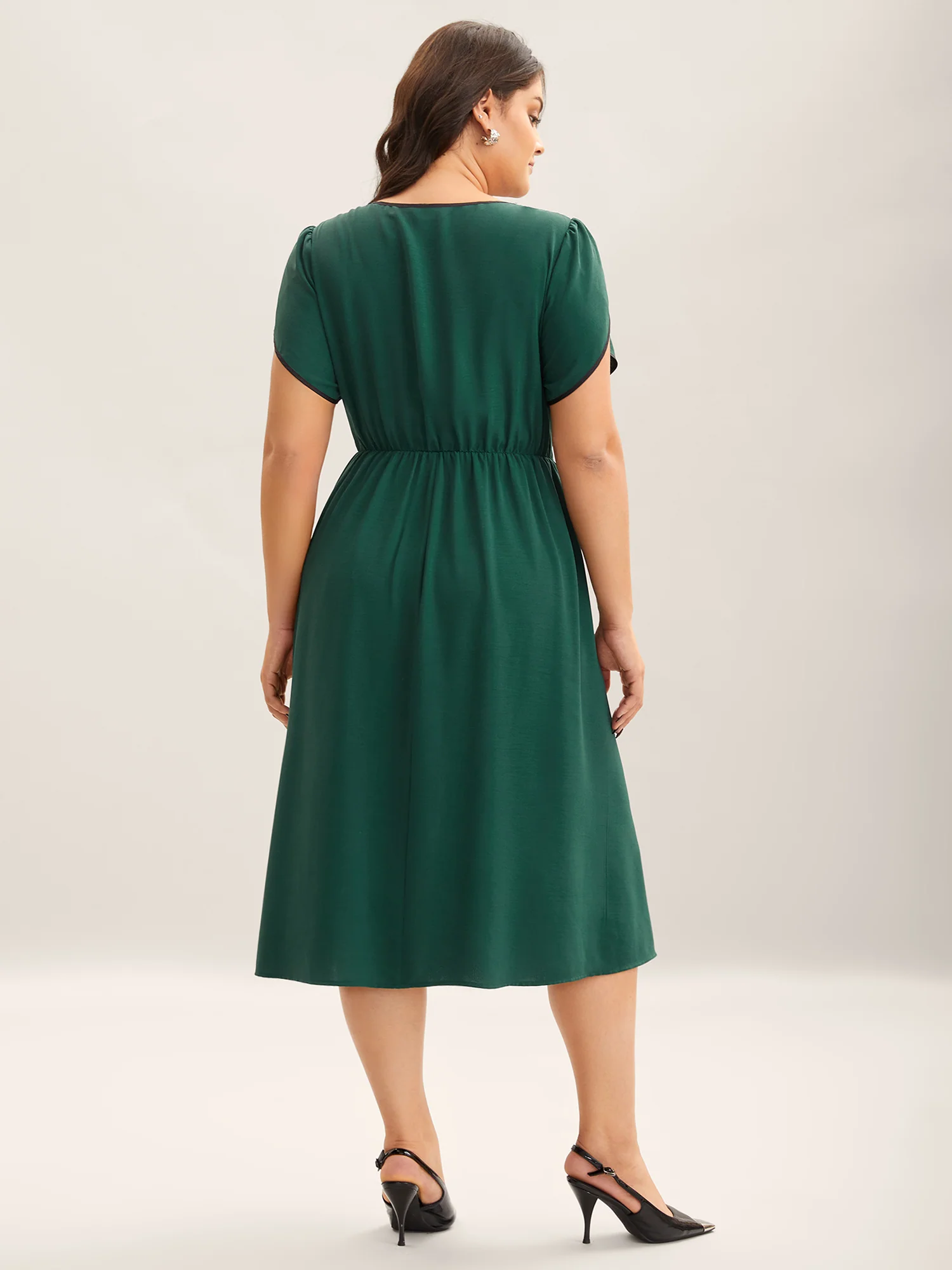 Petal Sleeve Pleated Pockets Midi Dress - Image 4
