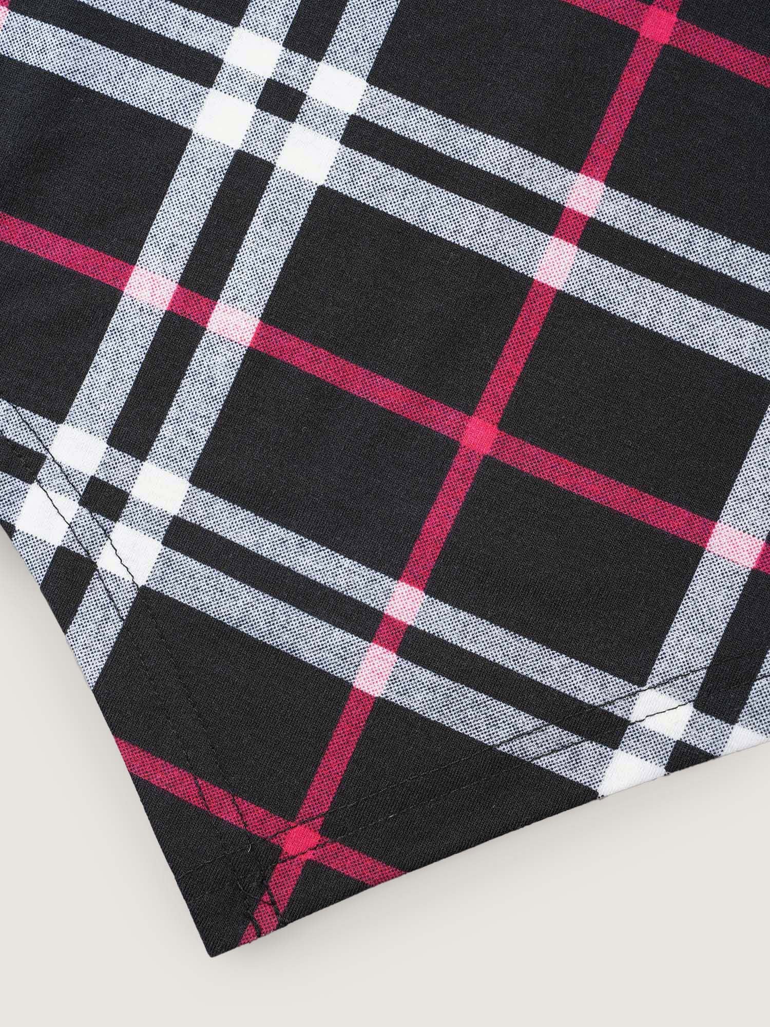 Plaid Asymmetrical Hem Pocket T-shirt - Image 6