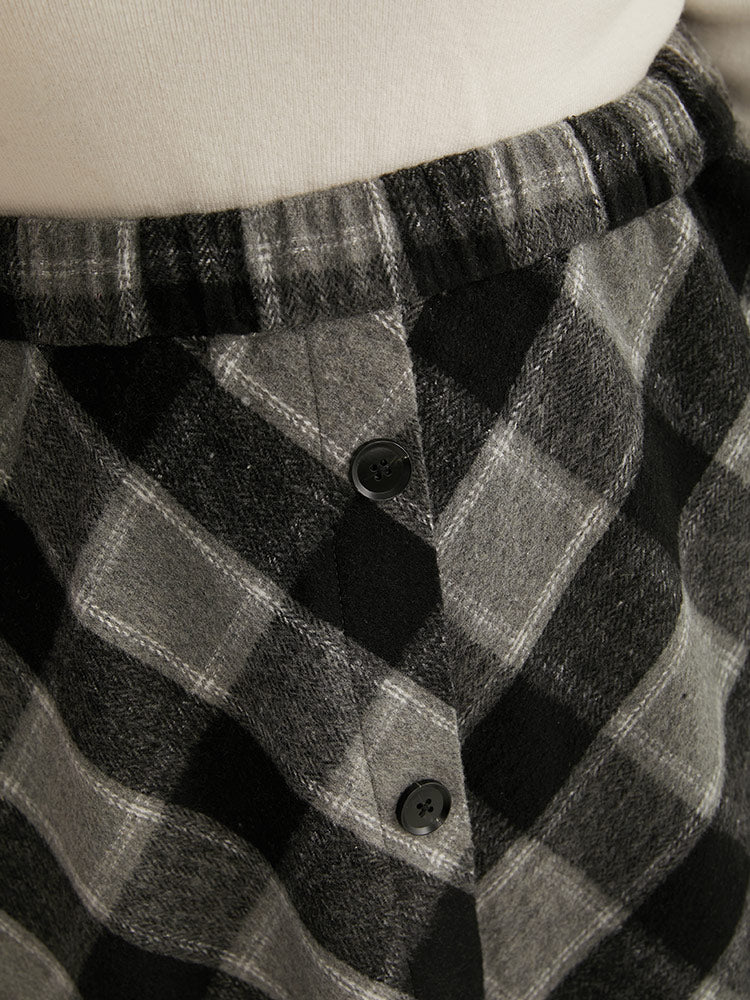 Plaid Button Detail Pocket Skirt - Image 5