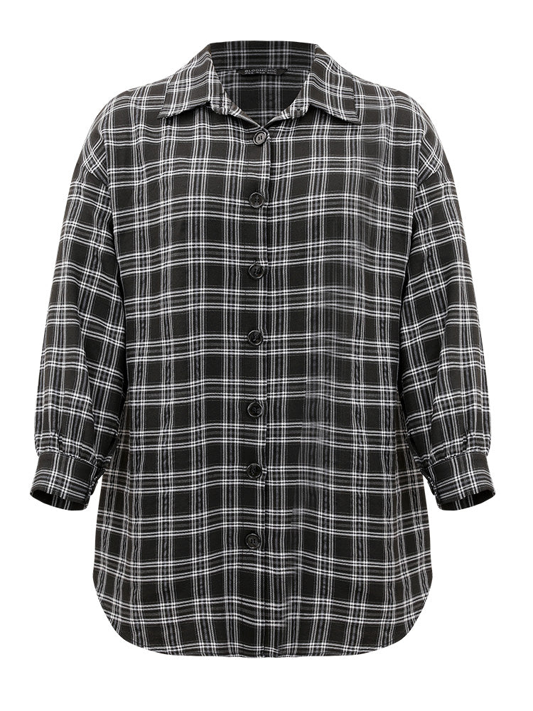 Plaid Button Fly Curved Hem Shirt Collar Coat - Image 10