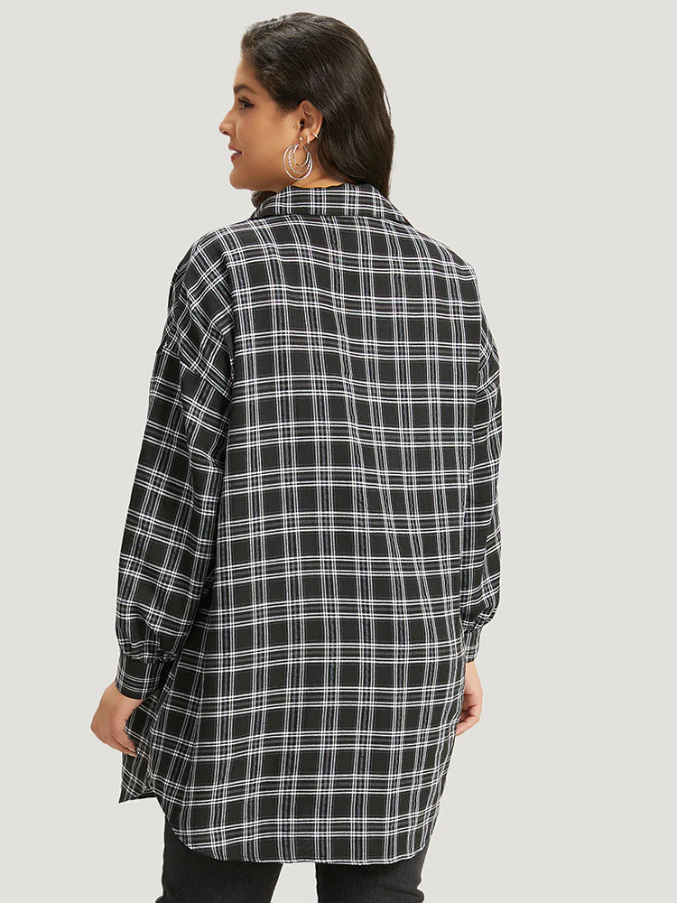 Plaid Button Fly Curved Hem Shirt Collar Coat - Image 2