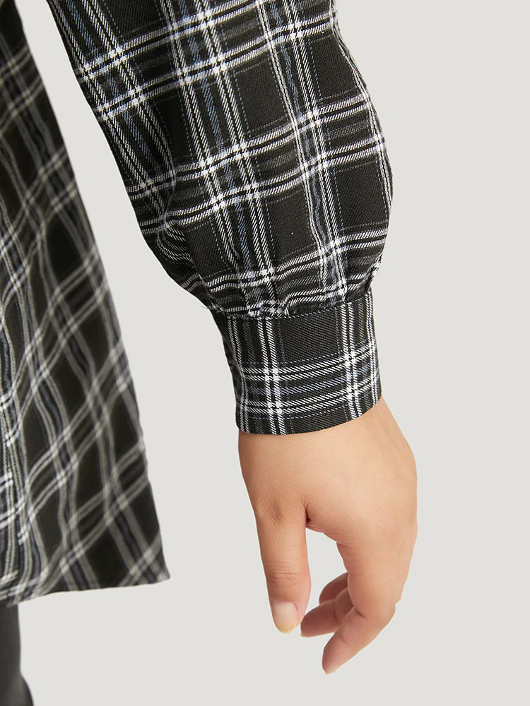 Plaid Button Fly Curved Hem Shirt Collar Coat - Image 9