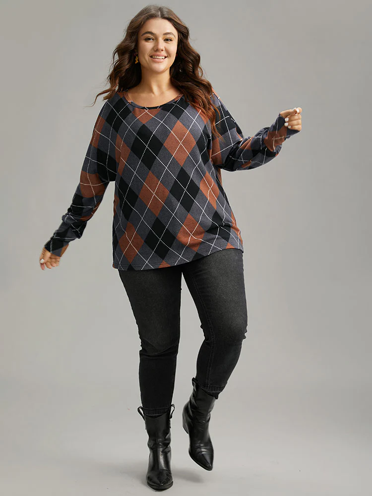 Plaid Contrast Round Neck Dolman Sleeve T-shirt - Image 4