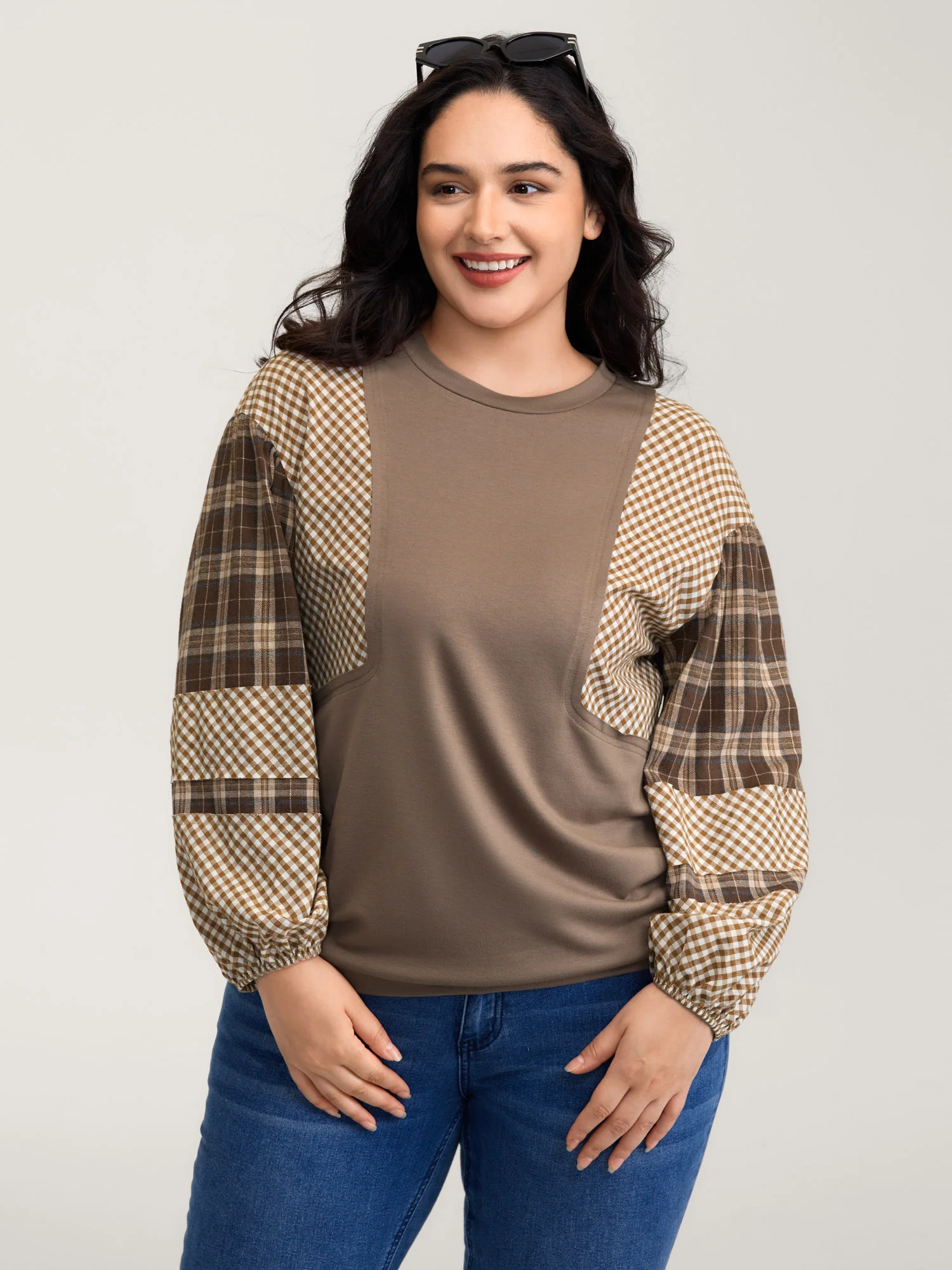 Plaid Contrast Sleeve Stretchy Hem Sweatshirt - Image 2