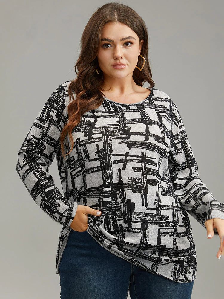 Plaid Graffiti Round Neck T-shirt - Image 4