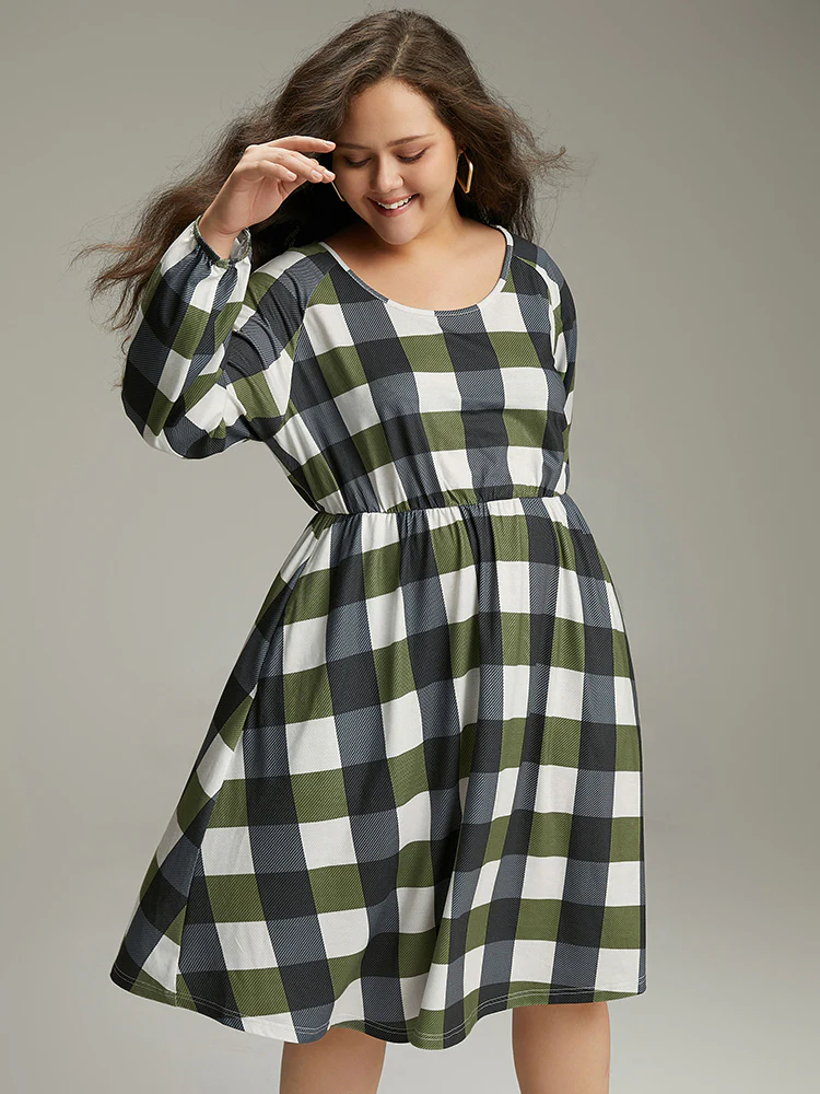 Plaid Lantern Sleeve Ruffle Hem Dress - Image 2