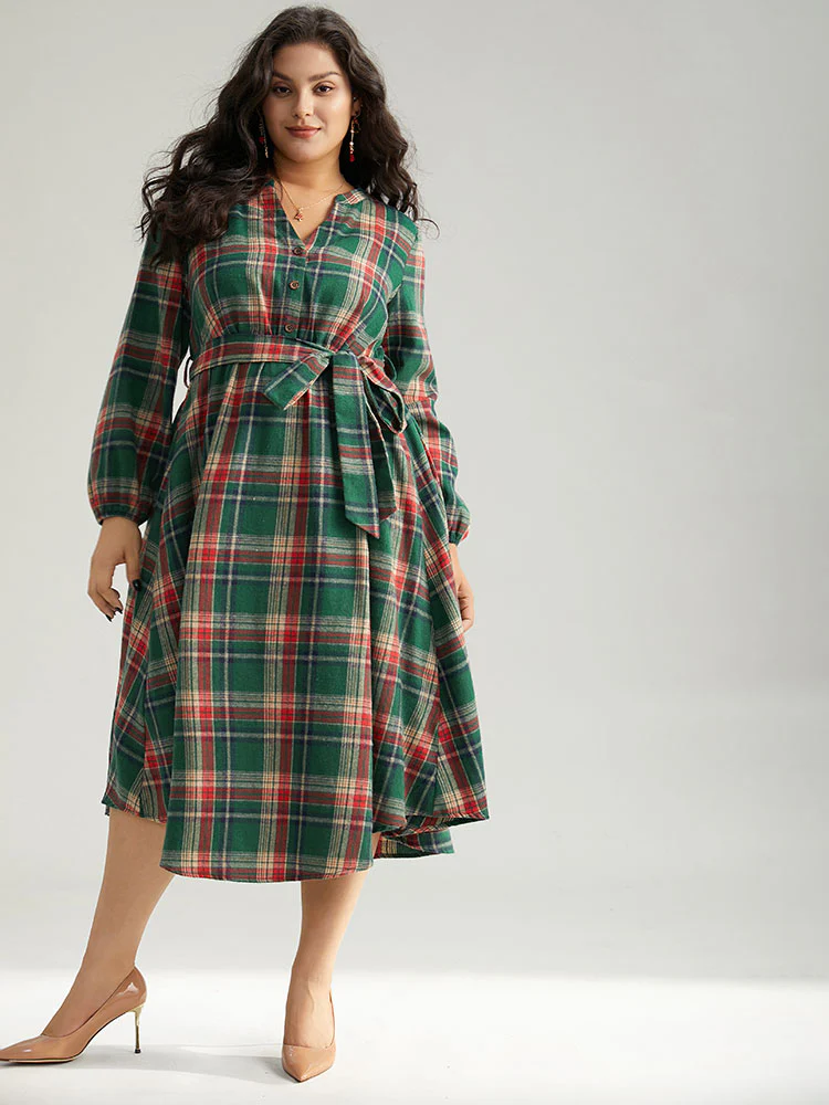 Plaid Notched Belted Pocket Curved Hem Dress - Image 3