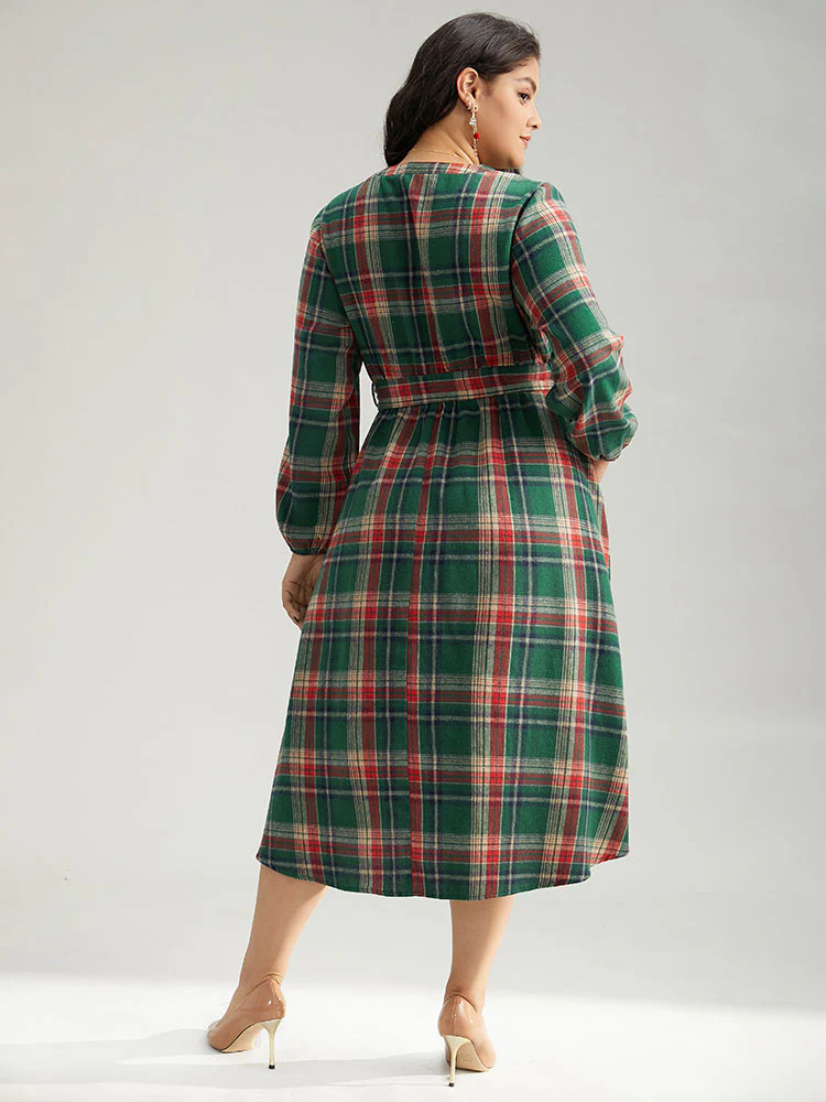 Plaid Notched Belted Pocket Curved Hem Dress - Image 5