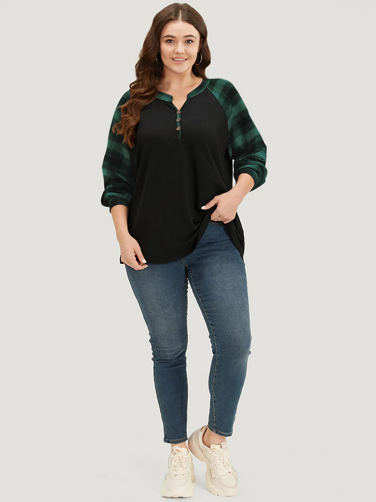 Plaid Patchwork Notched Button Detail Sweatshirt - Image 4