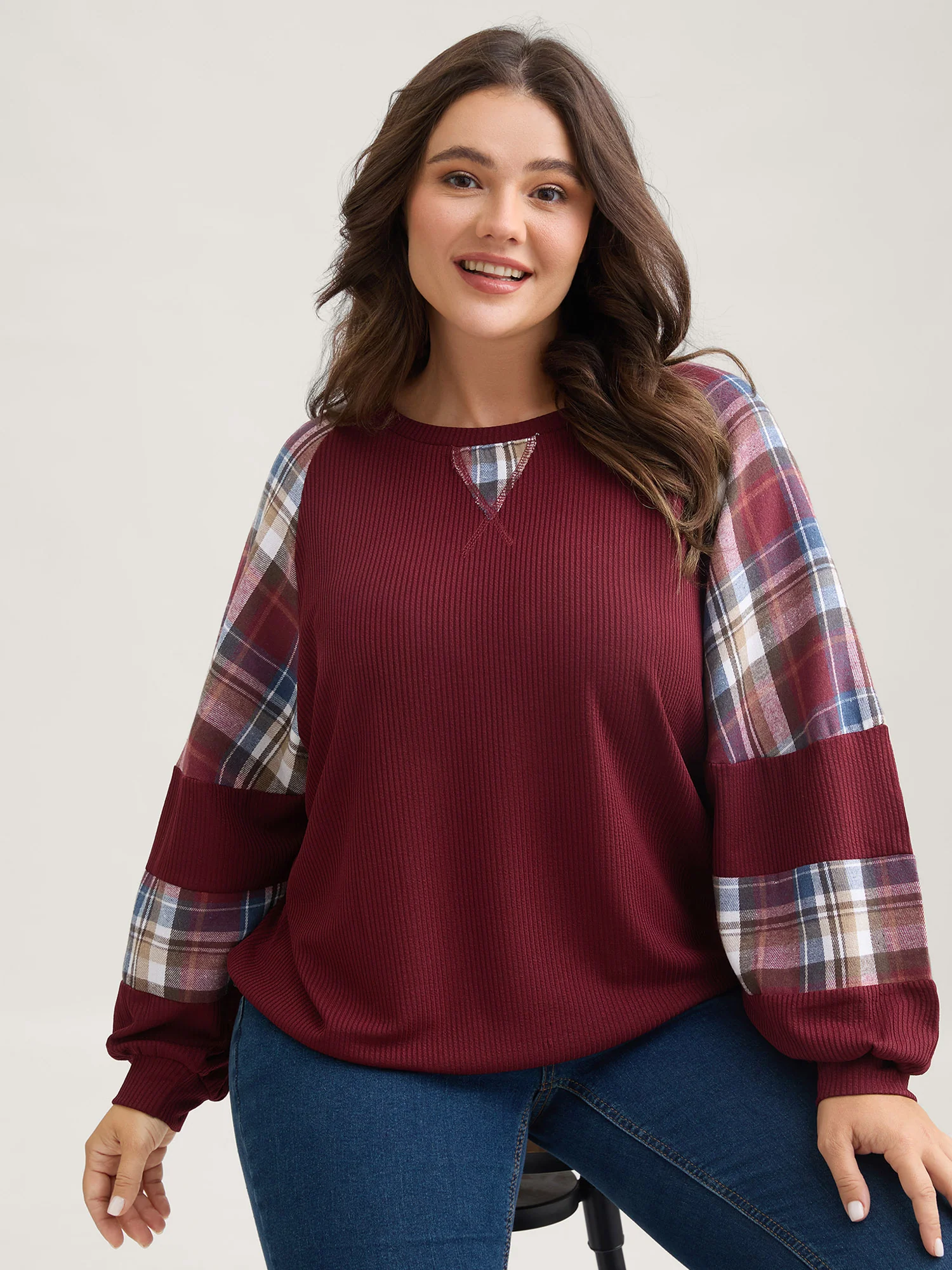 Plaid Patchwork Raglan Sleeve Sweatshirt