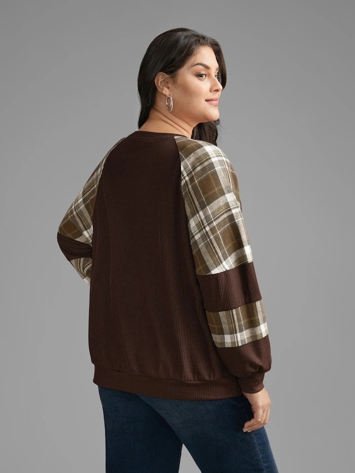 Plaid Patchwork Raglan Sleeve Sweatshirt - Image 15