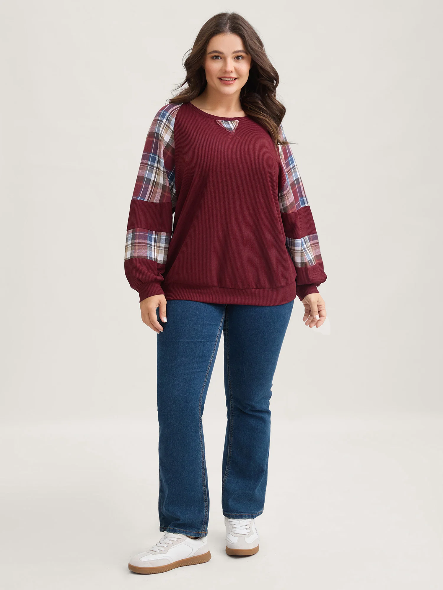 Plaid Patchwork Raglan Sleeve Sweatshirt - Image 3