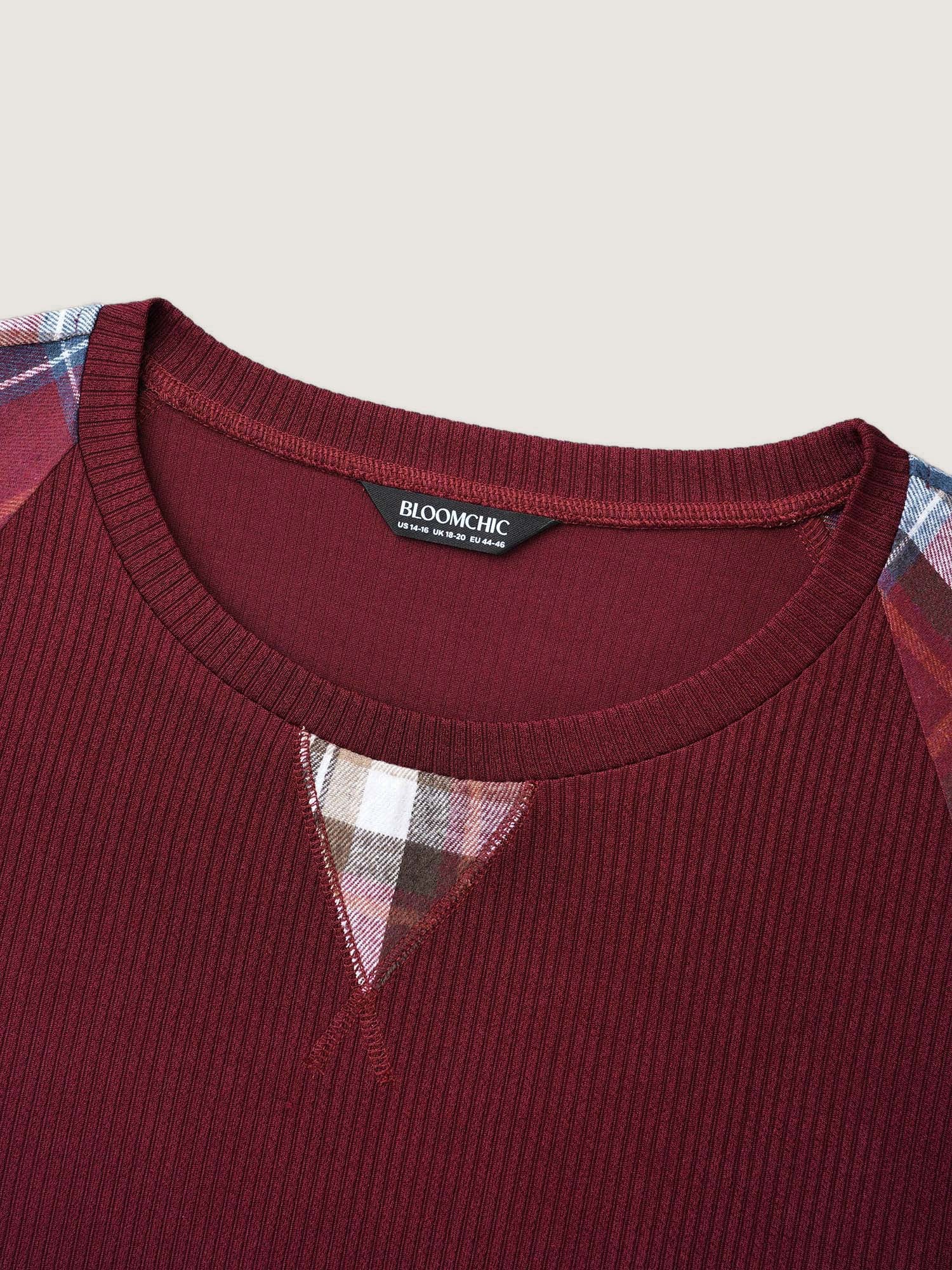 Plaid Patchwork Raglan Sleeve Sweatshirt - Image 6