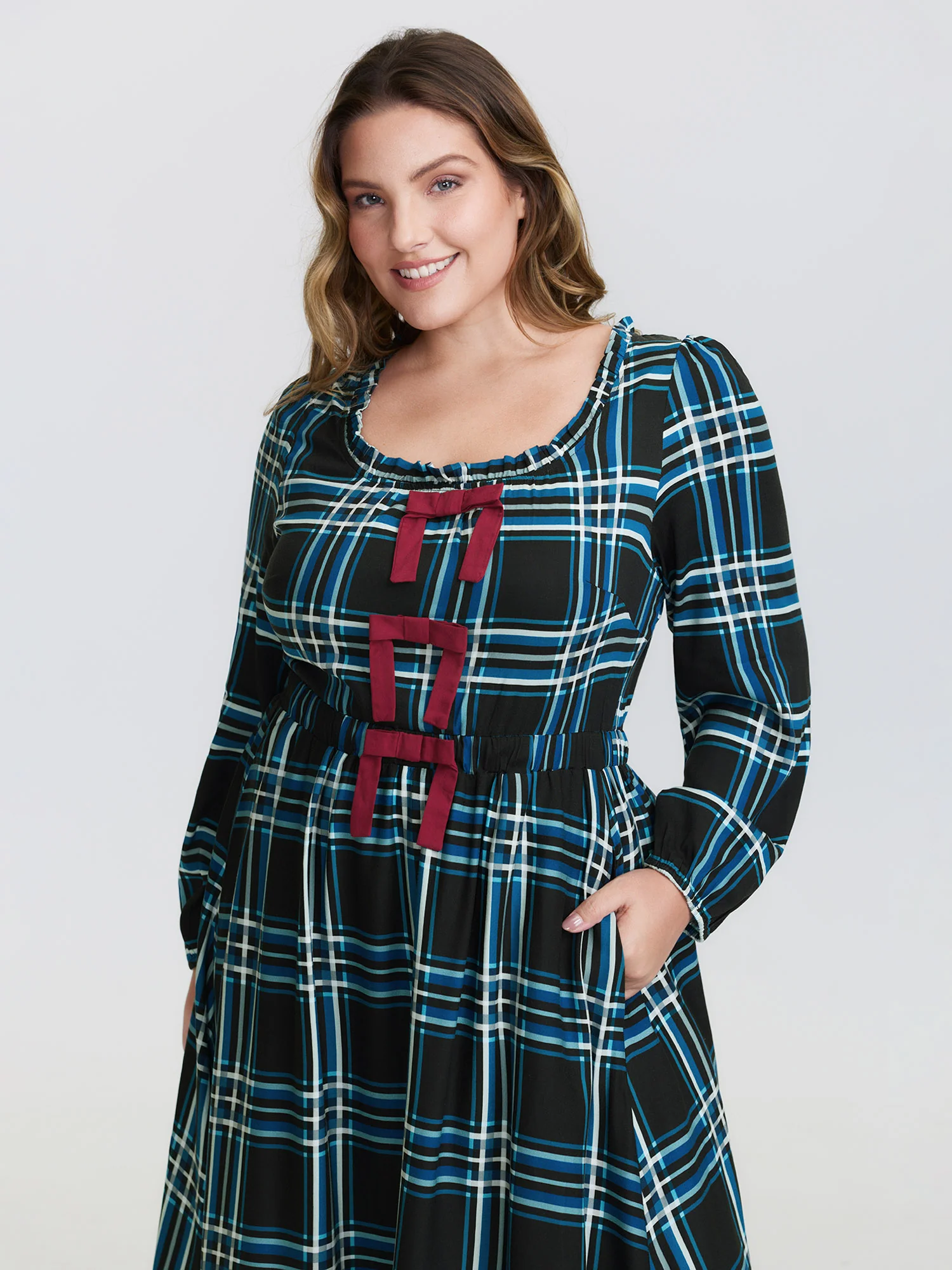 Plaid Pattern Bowknot Pockets Maxi Dress - Image 2