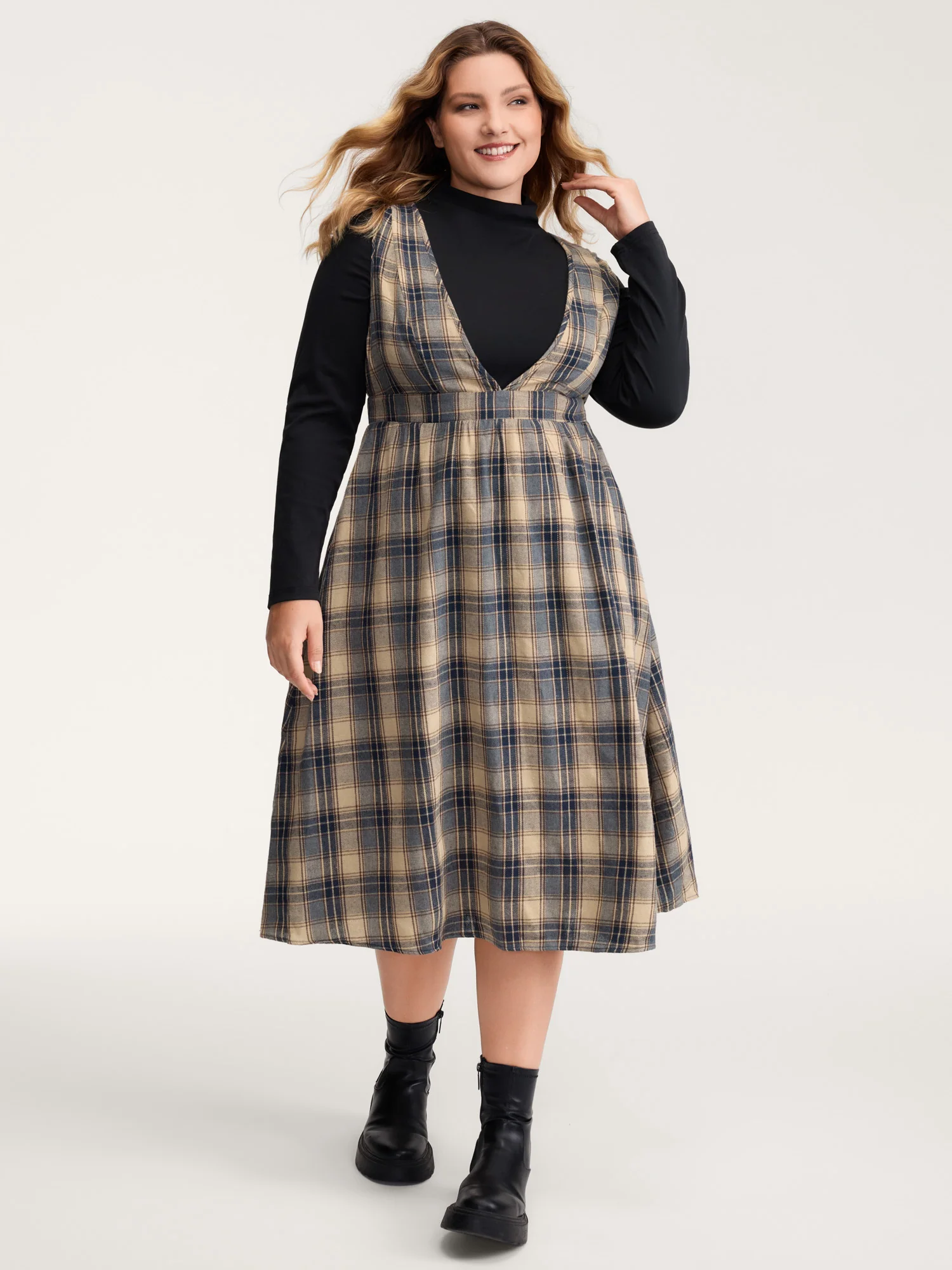 Plaid Pattern Deep V-Neckline Midi Dress - Image 3