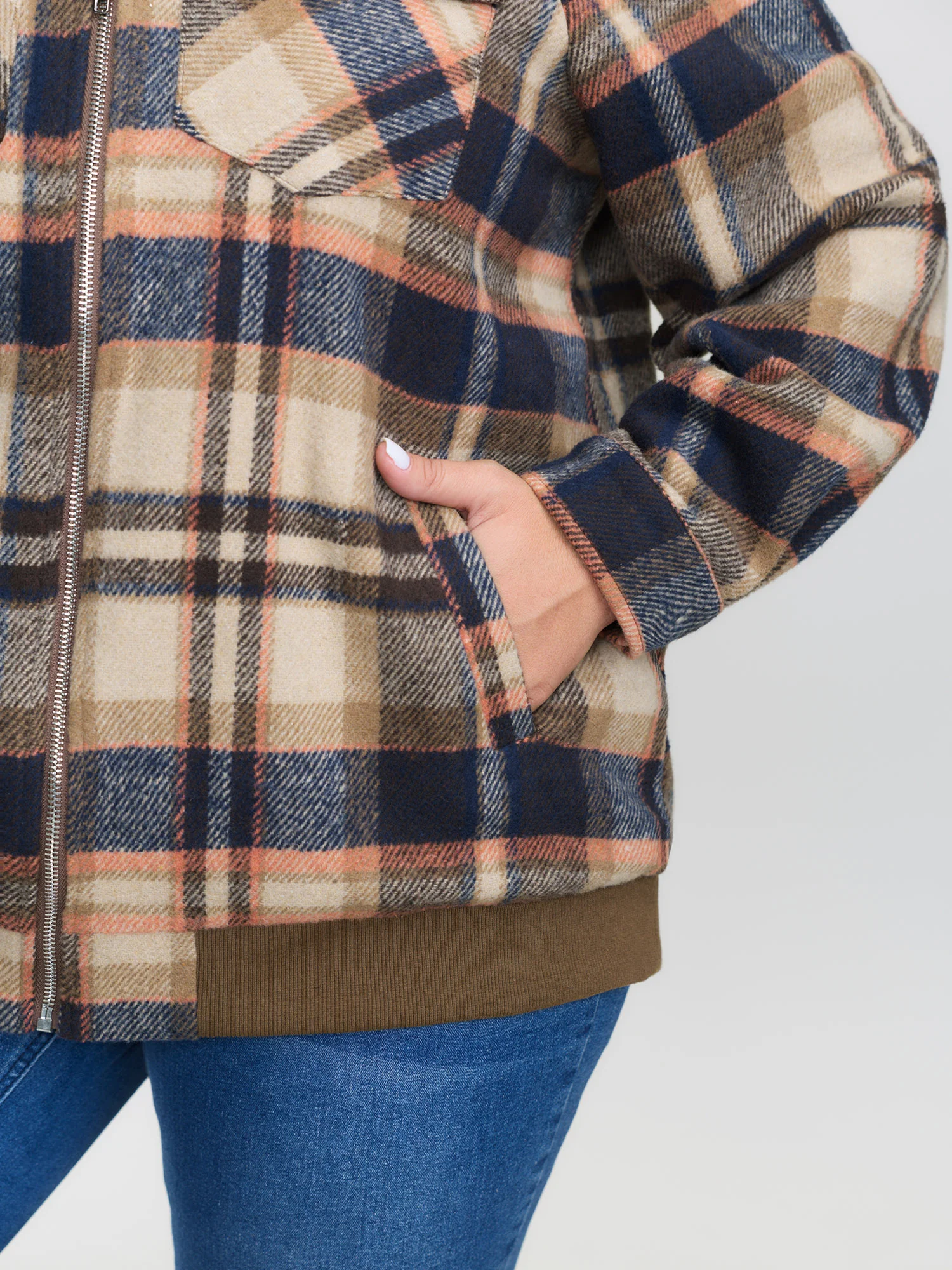 Plaid Pattern Fuzzy Collar Zipper Jacket - Image 4