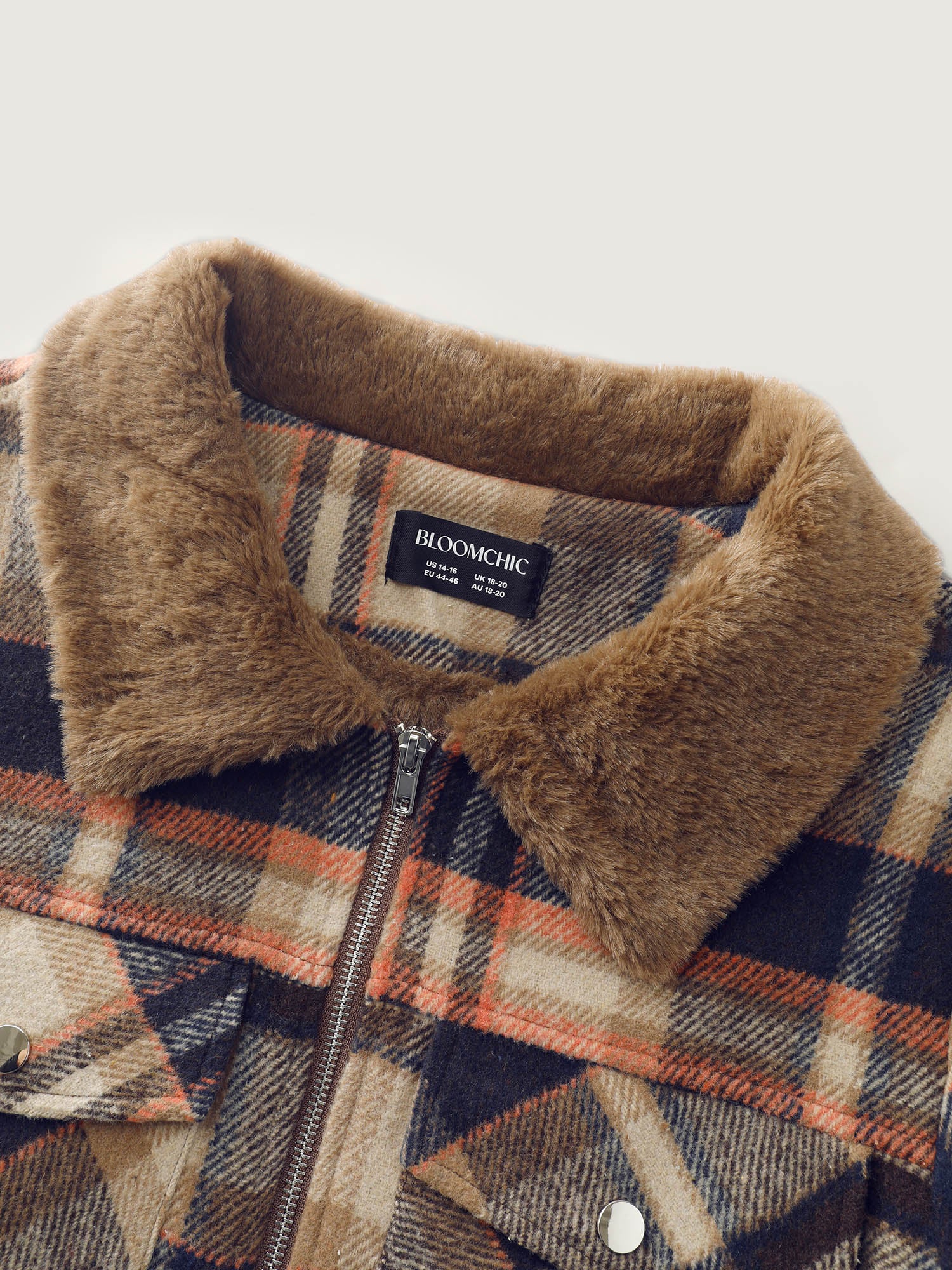 Plaid Pattern Fuzzy Collar Zipper Jacket - Image 6