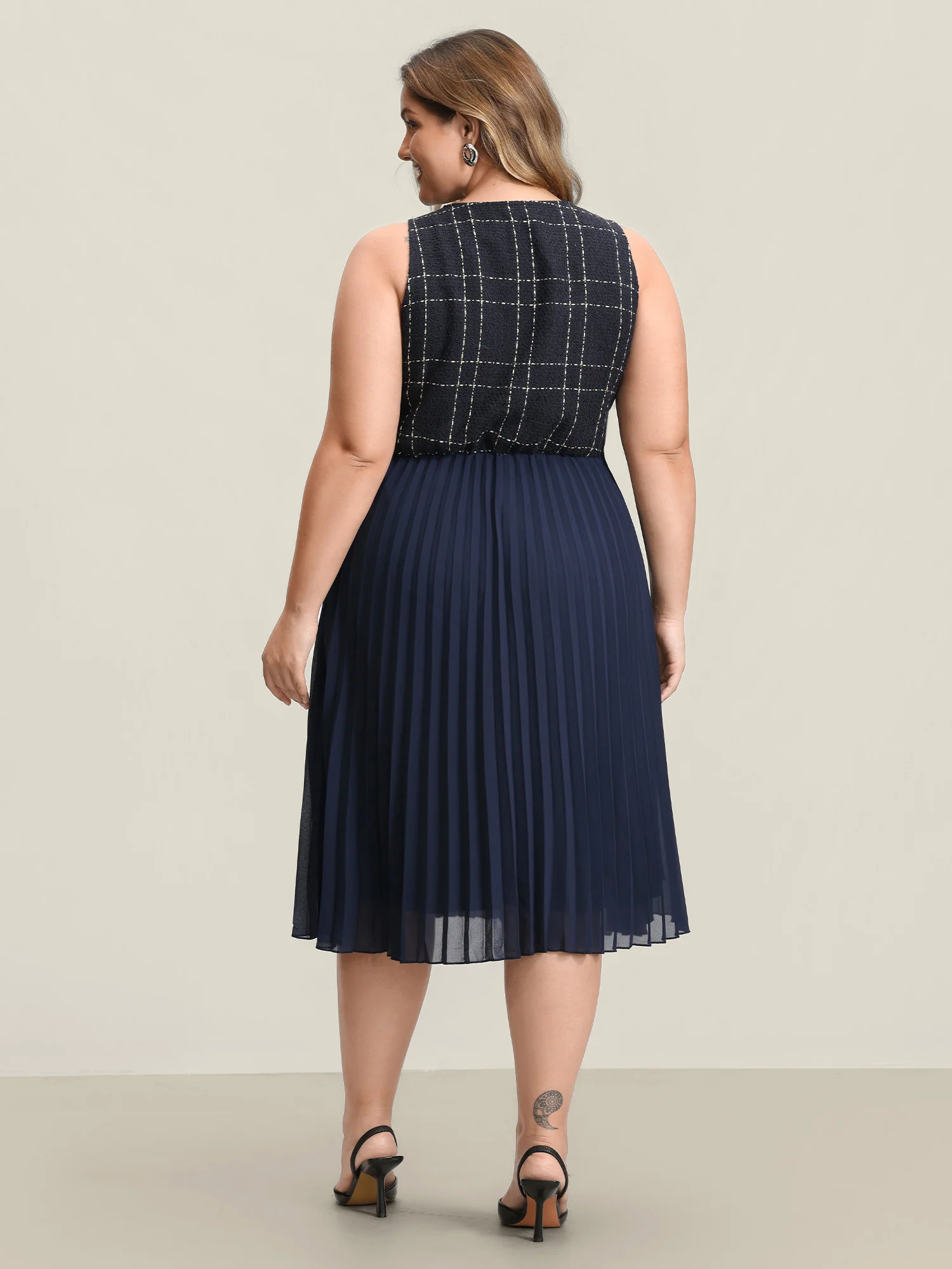 Plaid Pleated Skirt Contrast Vest Midi Dress - Image 5