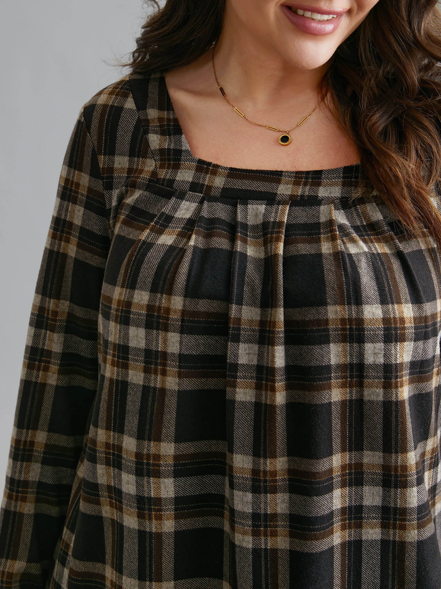 Plaid Pleated Square Neckline Knit Top - Image 3