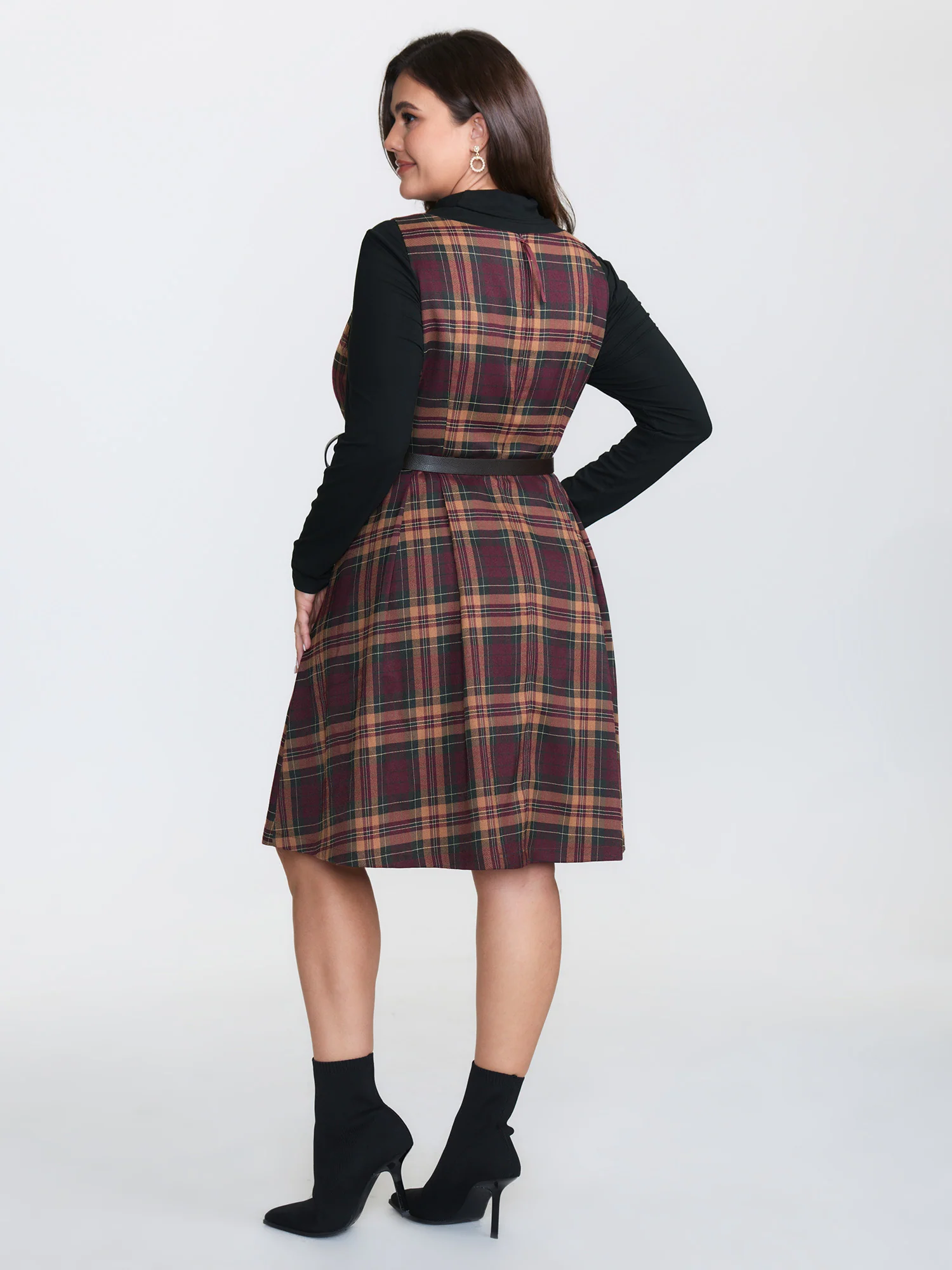Plaid Print Belted Sleeveless Mini Dress - Image 5