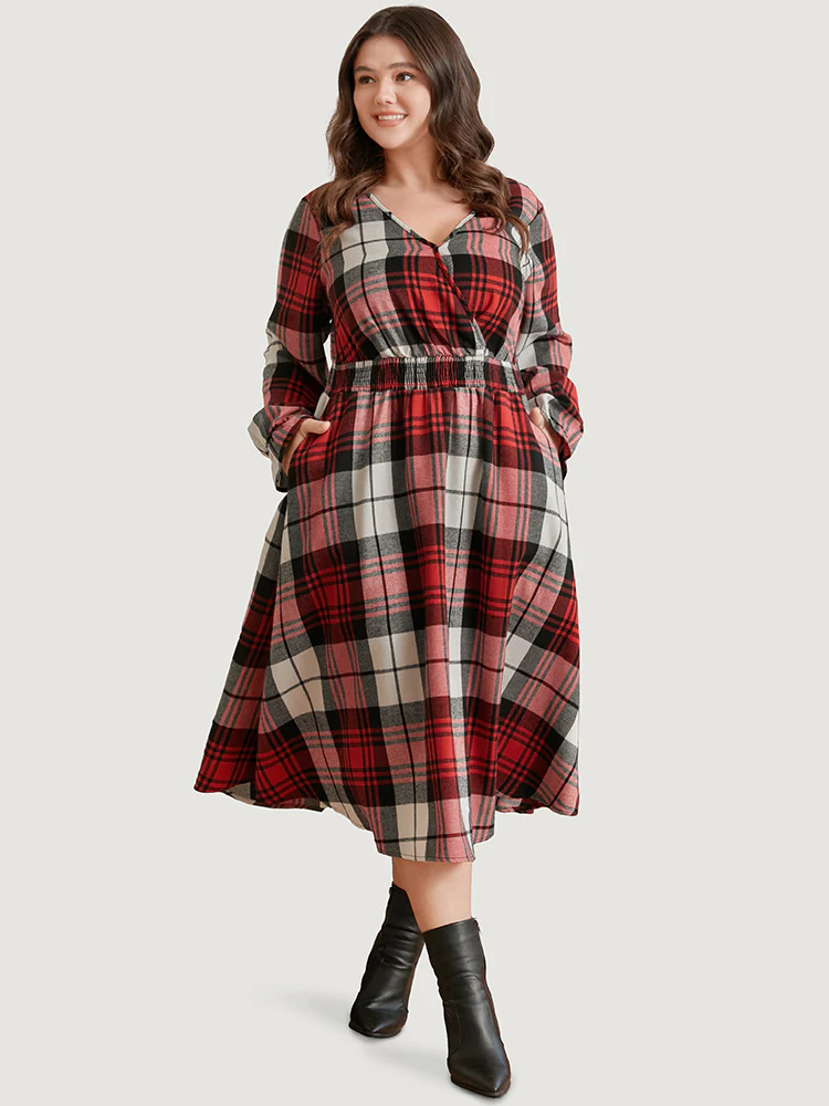 Plaid Shirred Pocket Lantern Sleeve Wrap Midi Dress Without Belt - Image 2