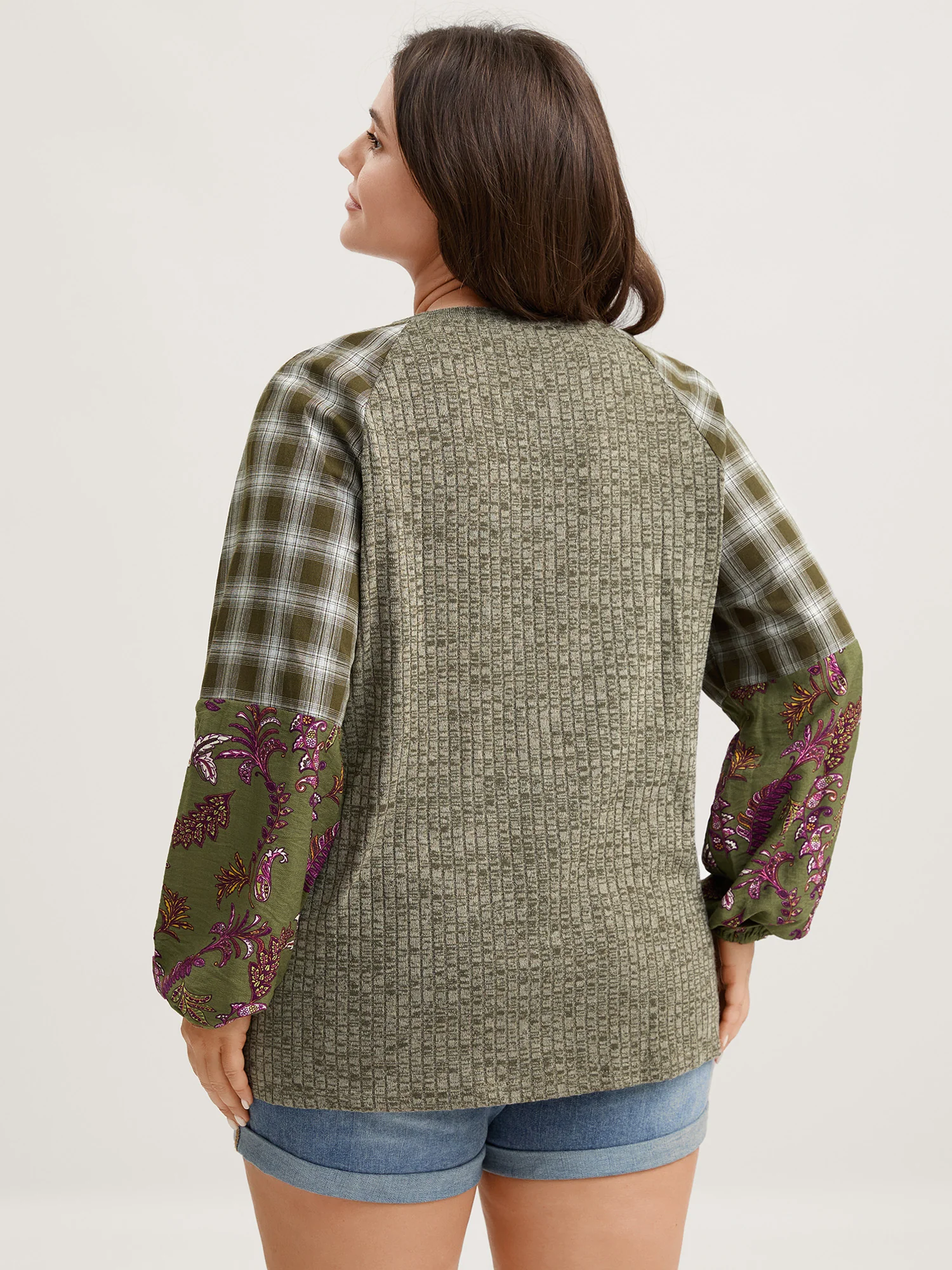 Plaid Sleeve Color Contrast Textured Sweatshirt - Image 4