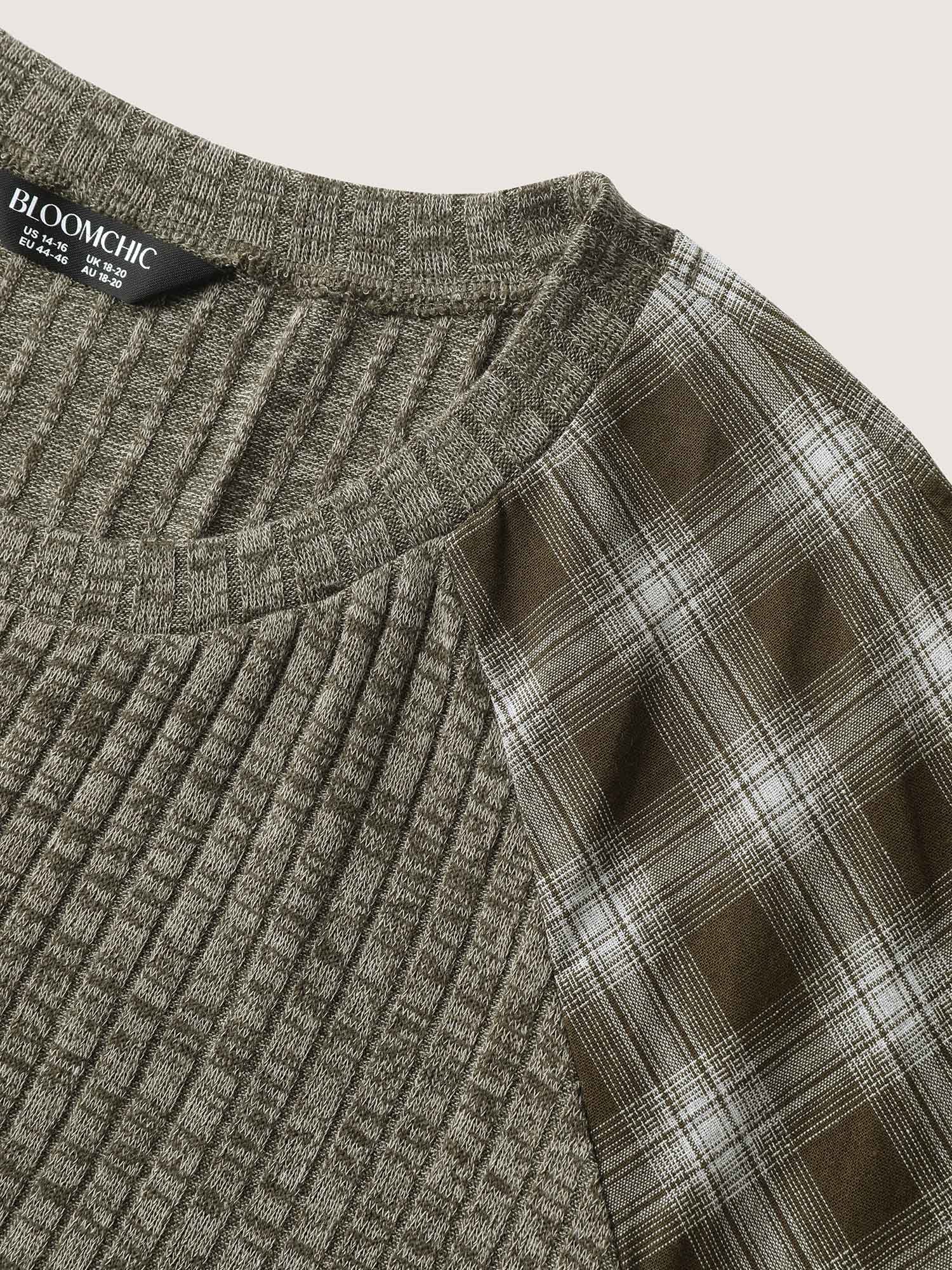 Plaid Sleeve Color Contrast Textured Sweatshirt - Image 5