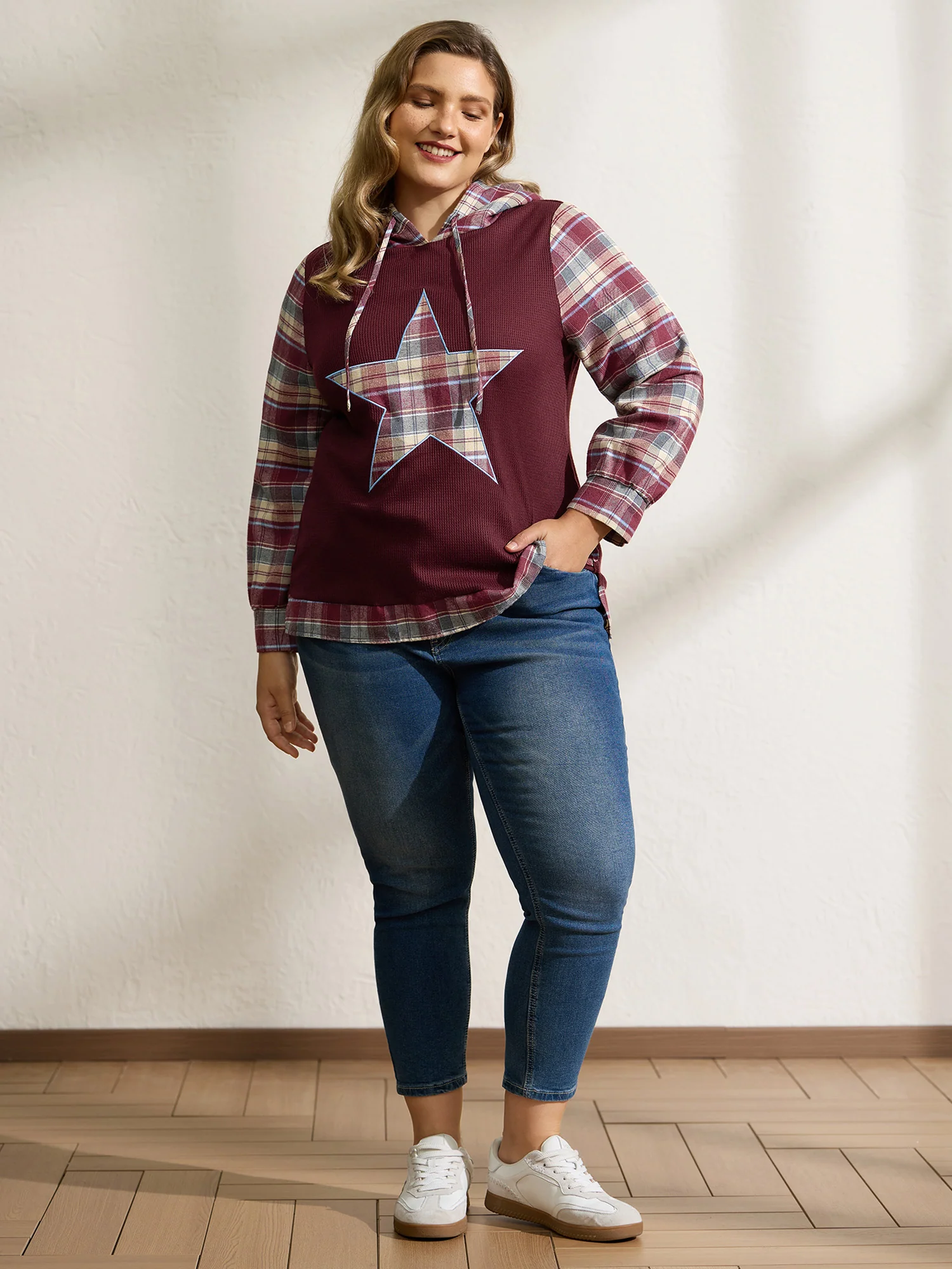 Plaid Star Applique Embroidery Hoodie - Image 3