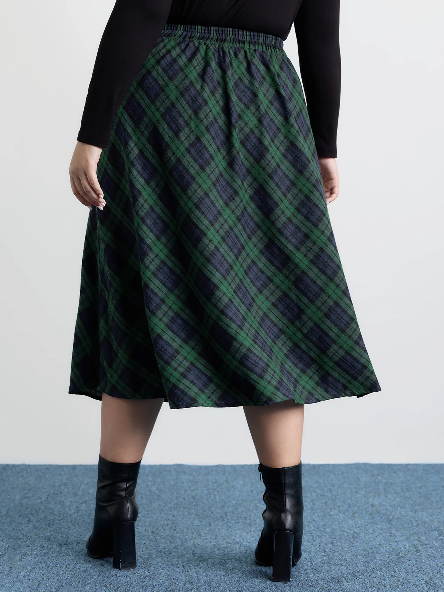 Plaid Stretchy Flowy Maxi Skirt - Image 5