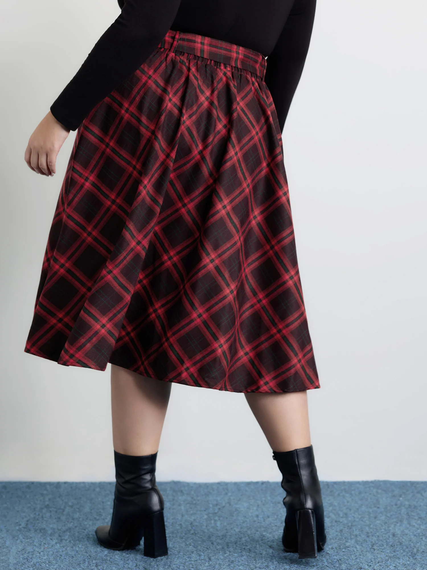 Plaid Waist-Tie Flowy Midi Skirt - Image 5