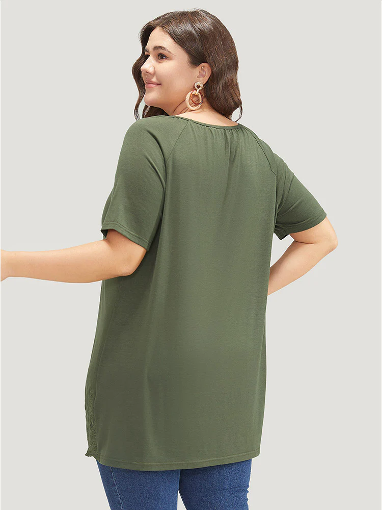 Plain Broderie Anglaise Raglan Sleeve Scalloped Front T-shirt - Image 4