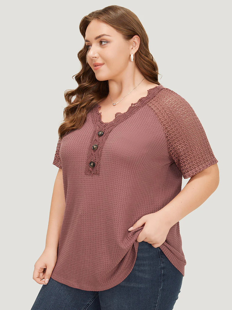 Plain Contrast Lace Raglan Sleeve Button Detail T-shirt - Image 4