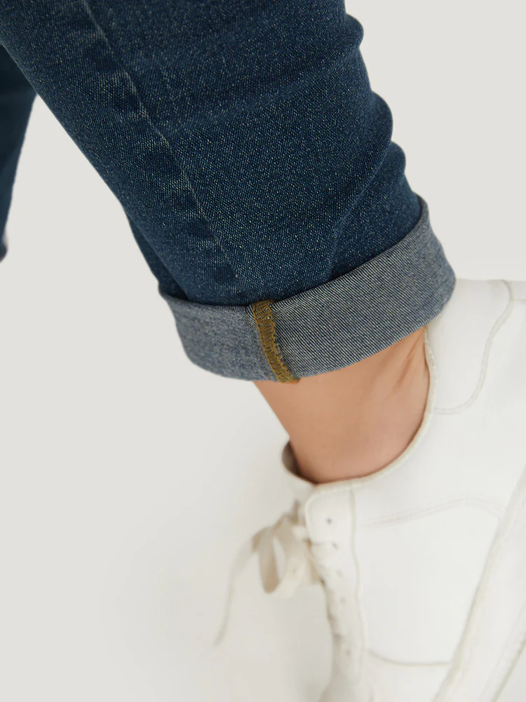 Plain Elastic Waist Medium Wash Roll Hem Jeans - Image 12