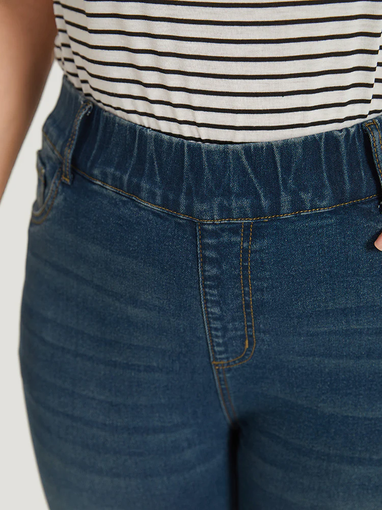 Plain Elastic Waist Medium Wash Roll Hem Jeans - Image 13