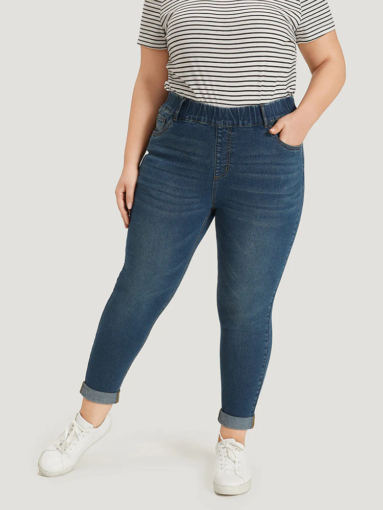 Plain Elastic Waist Medium Wash Roll Hem Jeans - Image 6