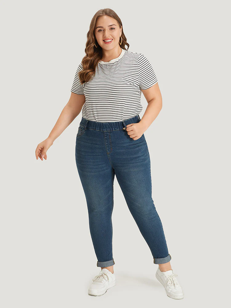 Plain Elastic Waist Medium Wash Roll Hem Jeans - Image 8