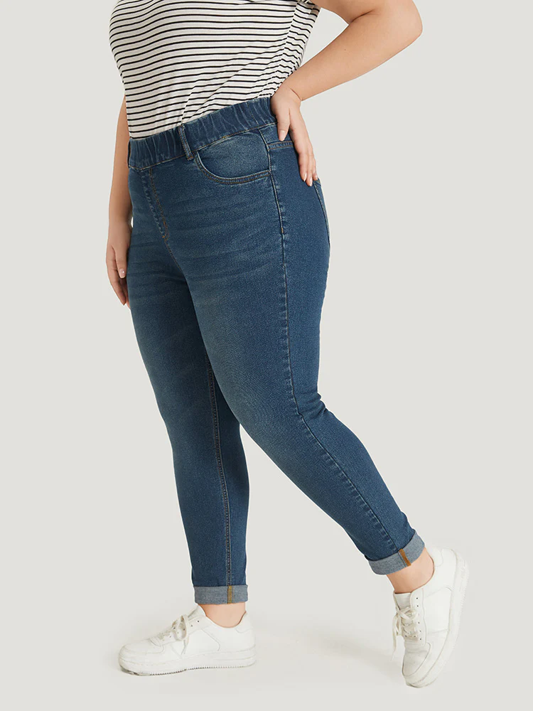 Plain Elastic Waist Medium Wash Roll Hem Jeans - Image 9
