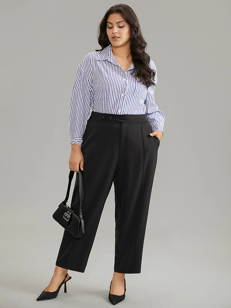 Plain Elastic Waist Pleated Button Detail Pants - Image 3