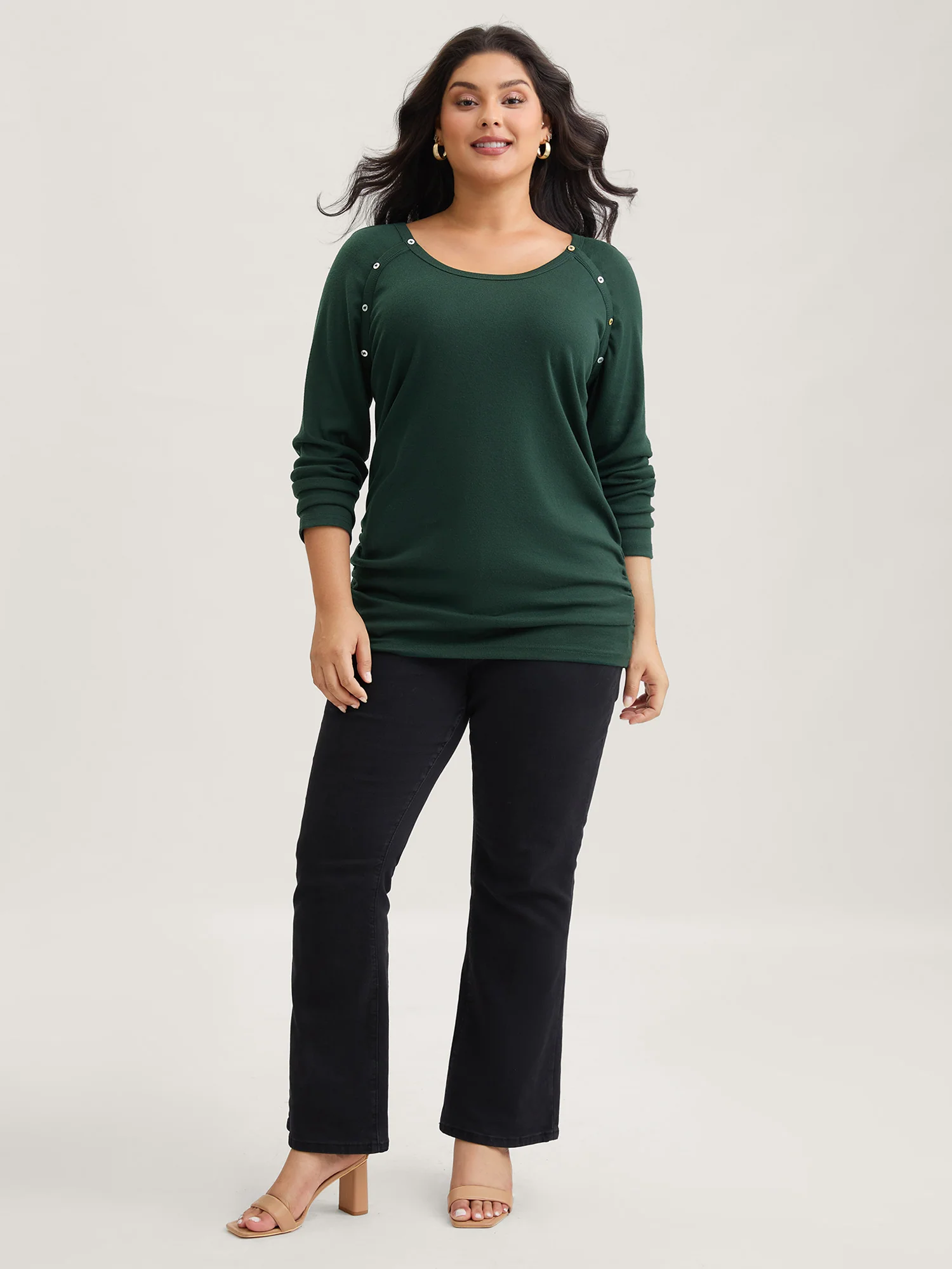 Plain Gathered Button Detail T-shirt - Image 3