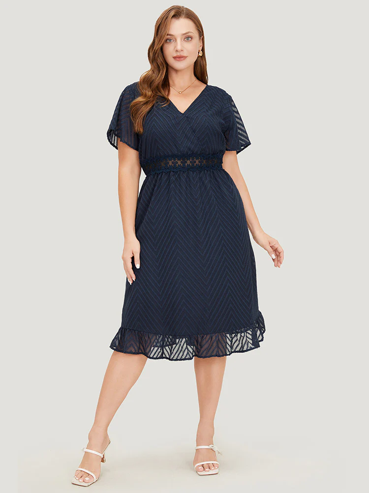 Plain Geometric Pocket Wrap Mesh Lace Insert Ruffle Dress - Image 6