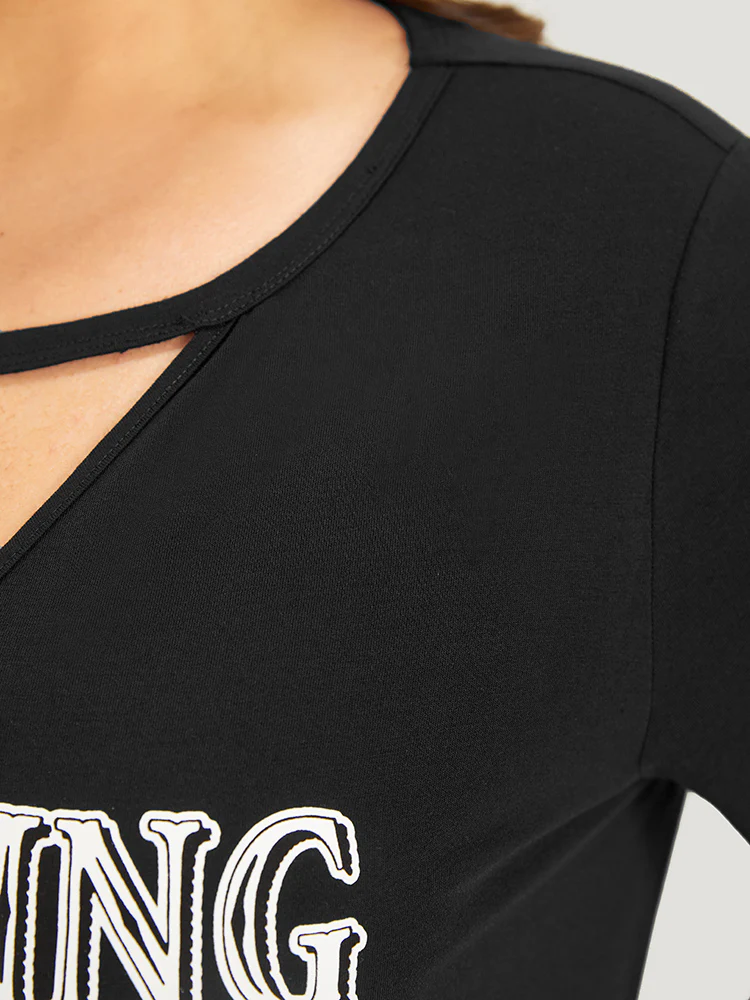 Graphic & Letter Print Pocket Cut Out Dress - Image 6
