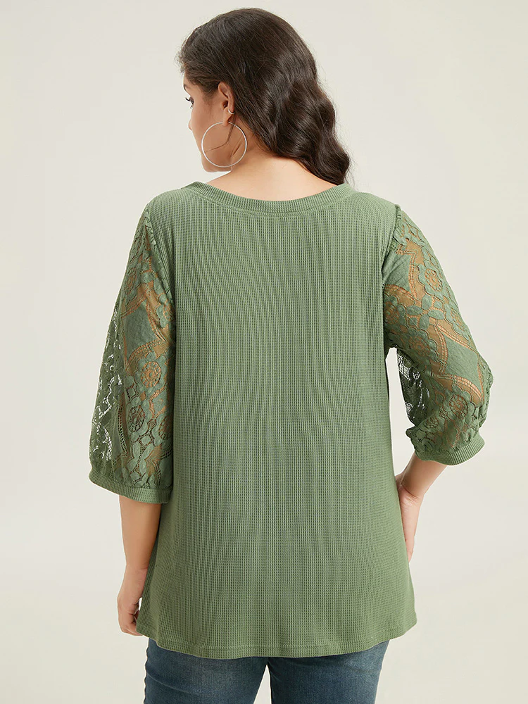 Plain Lace Patchwork Notched T-shirt - Image 4