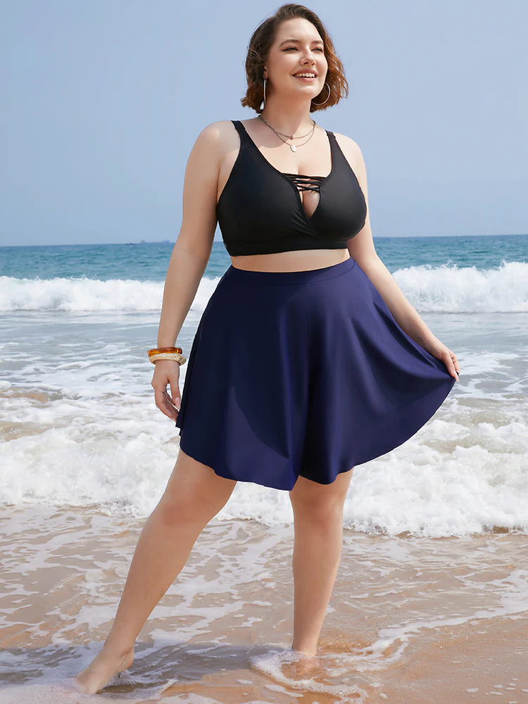Plain Loose High Waist Swim Shorts - Image 4