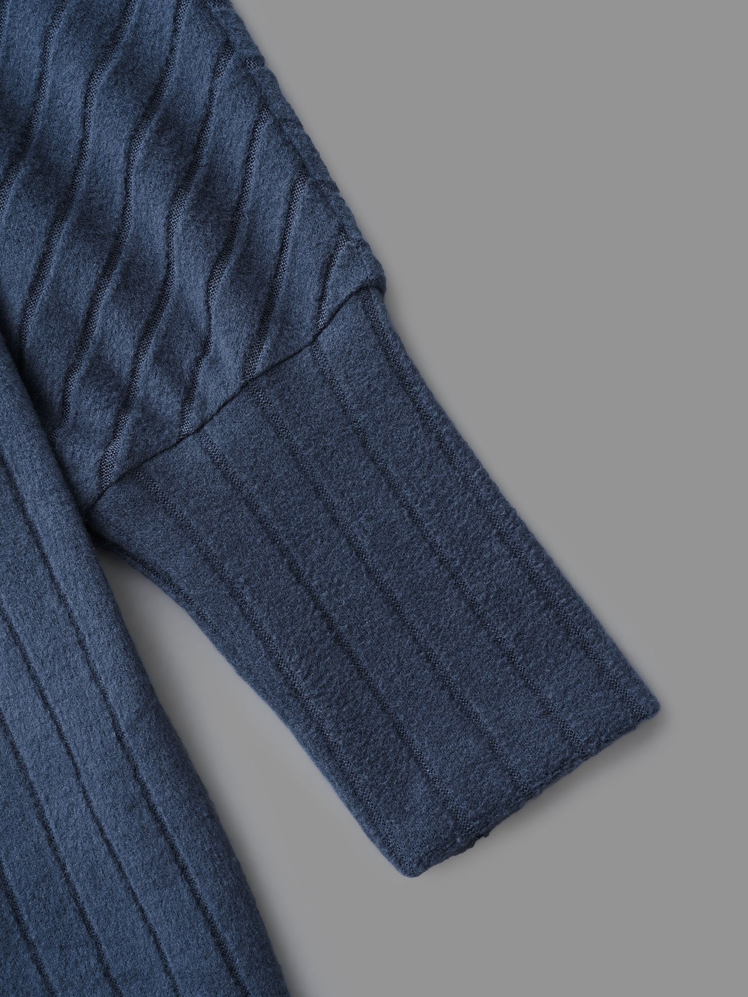 Plain Pit Strip Curved Hem Coat - Image 7