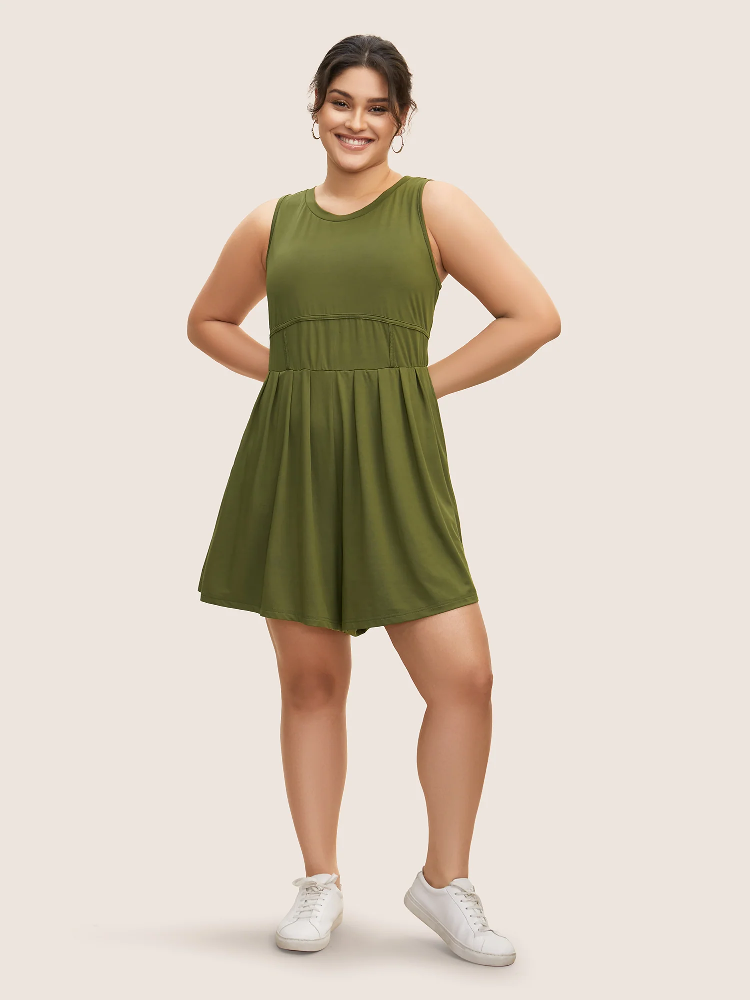 Plain Round Neck Cinching Waist Romper - Image 2