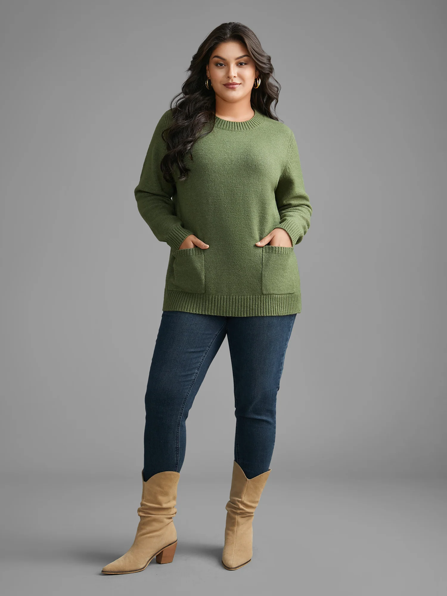 Plain Round Neck Patched Pocket Pullover - Image 3